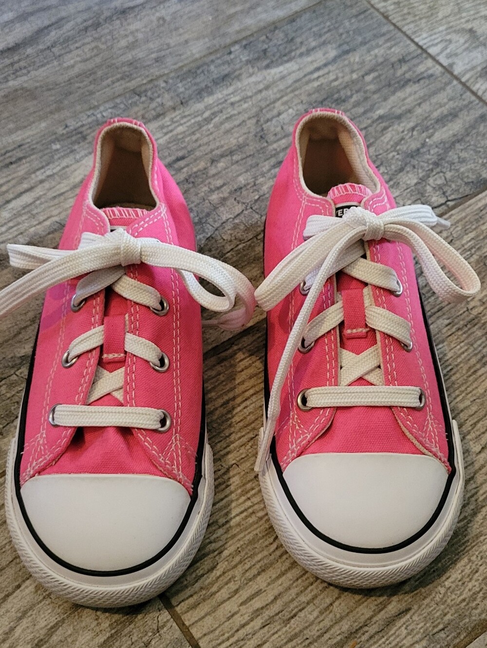 Converse Hot Pink Infant Canvas Low Top Sneajers Shoes Skater Streetwear Kidcore